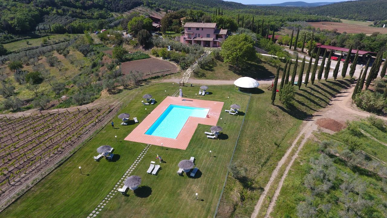 Agriturismo Poggio Corbello La Pesta Eksteriør billede
