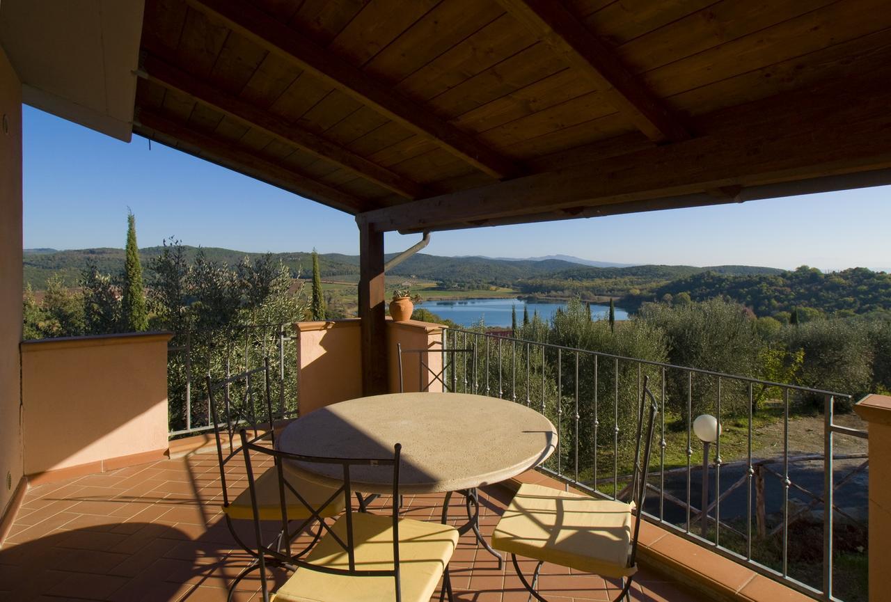 Agriturismo Poggio Corbello La Pesta Eksteriør billede